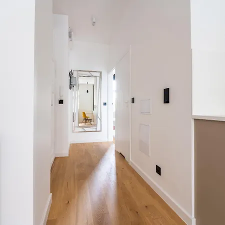 Apartment Mynest Poplinskich Poznan