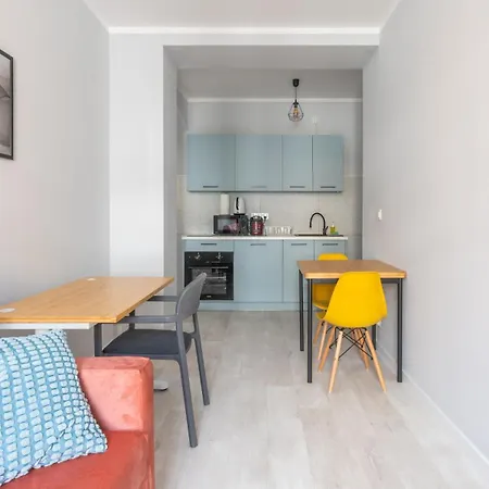Apartment Mynest Poplinskich Poznan