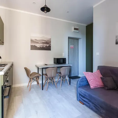Apartment Mynest Poplinskich