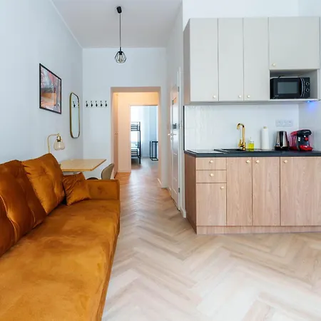 Apartment Mynest Poplinskich